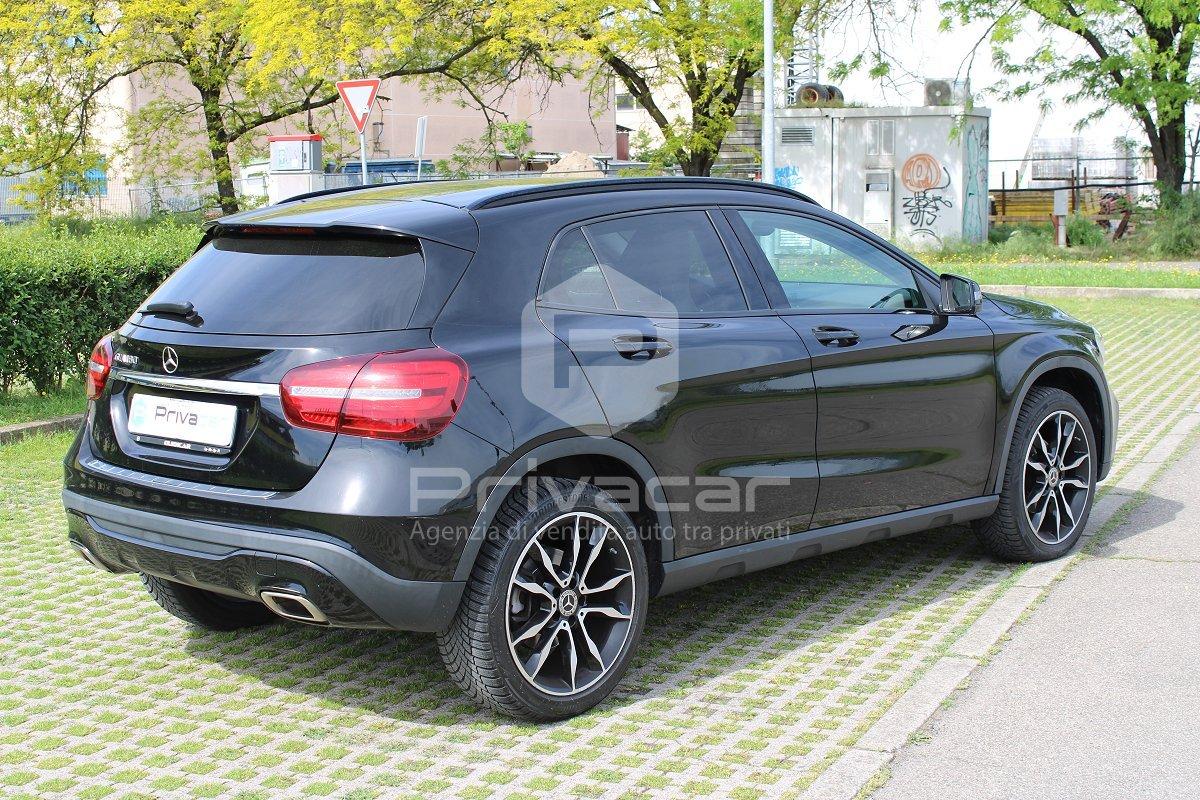 MERCEDES GLA 180 Sport