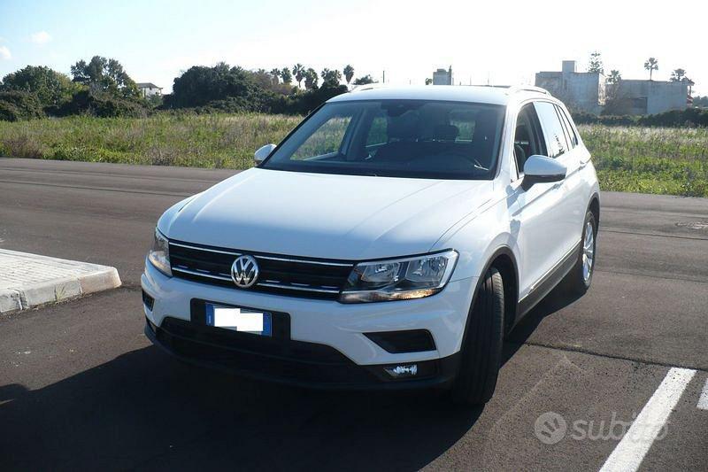 Volkswagen Tiguan 2.0 TDI SCR Business BlueMo...