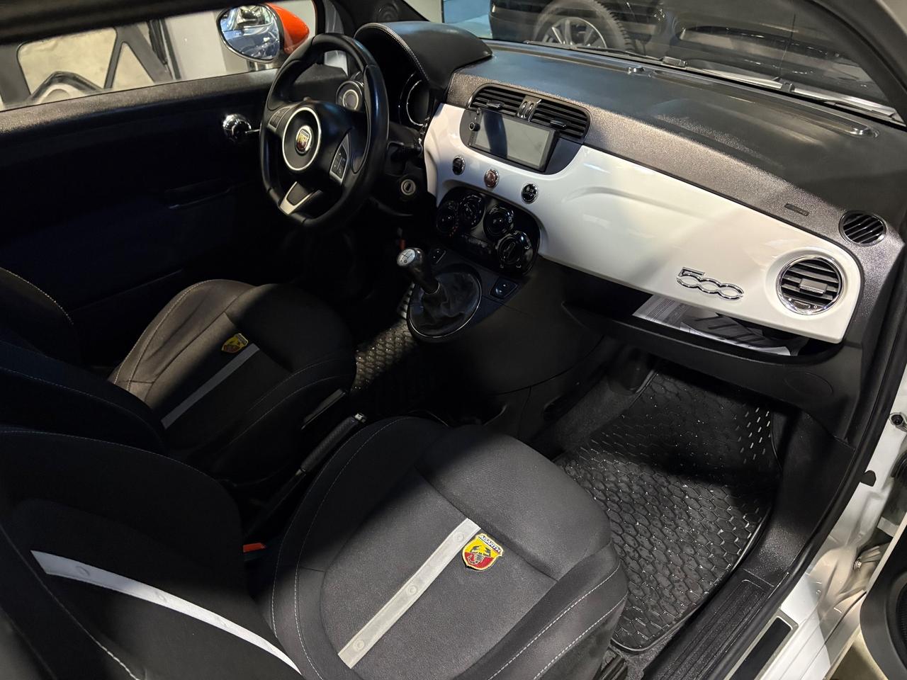 Abarth 595 1.4 Turbo T-Jet 140 CV