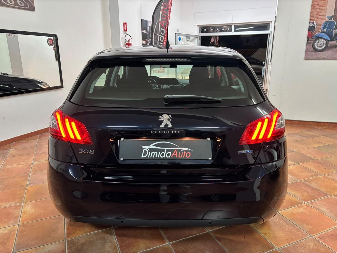PEUGEOT 308 2015 1.6 DIESEL