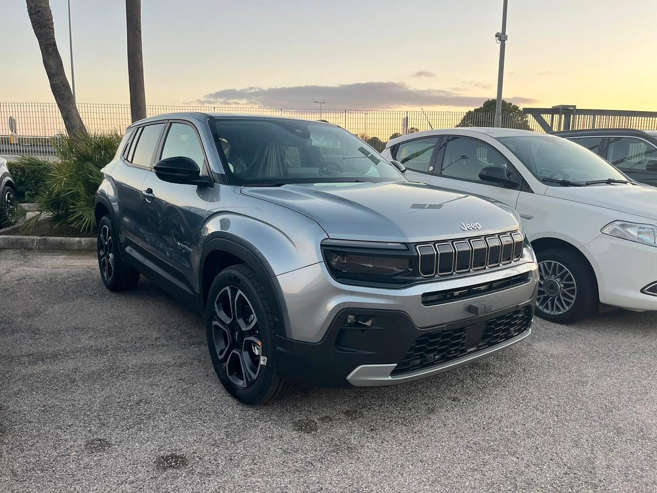 Jeep Avenger 1.2 Turbo 100 CV Summit