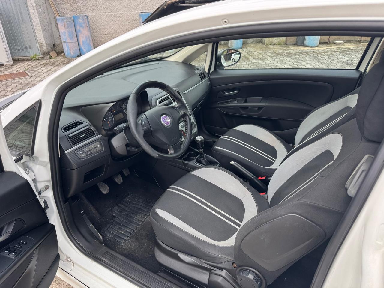 Fiat Grande Punto 1.4 3 porte Sport neopatentato