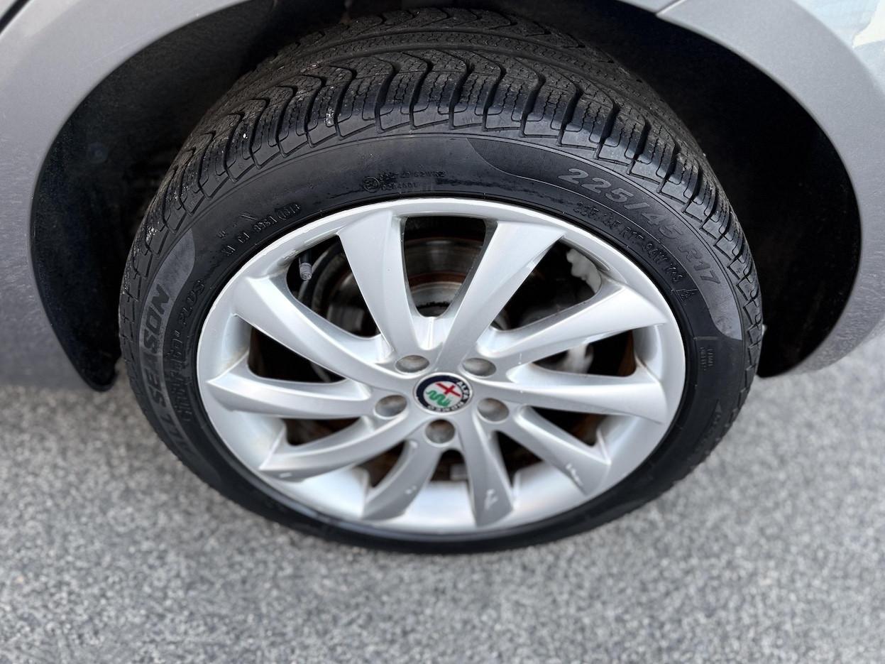 Alfa Romeo Giulietta 1.6 Diesel 120CV E6 Neo. Automatica - 2018