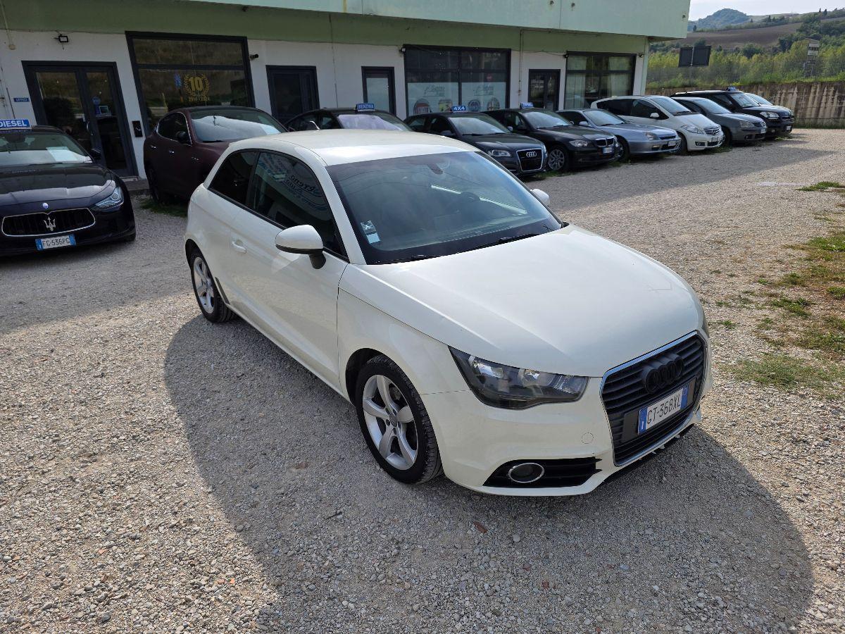 AUDI A1 1.6 TDI 70KW OK NEOPATENTATI