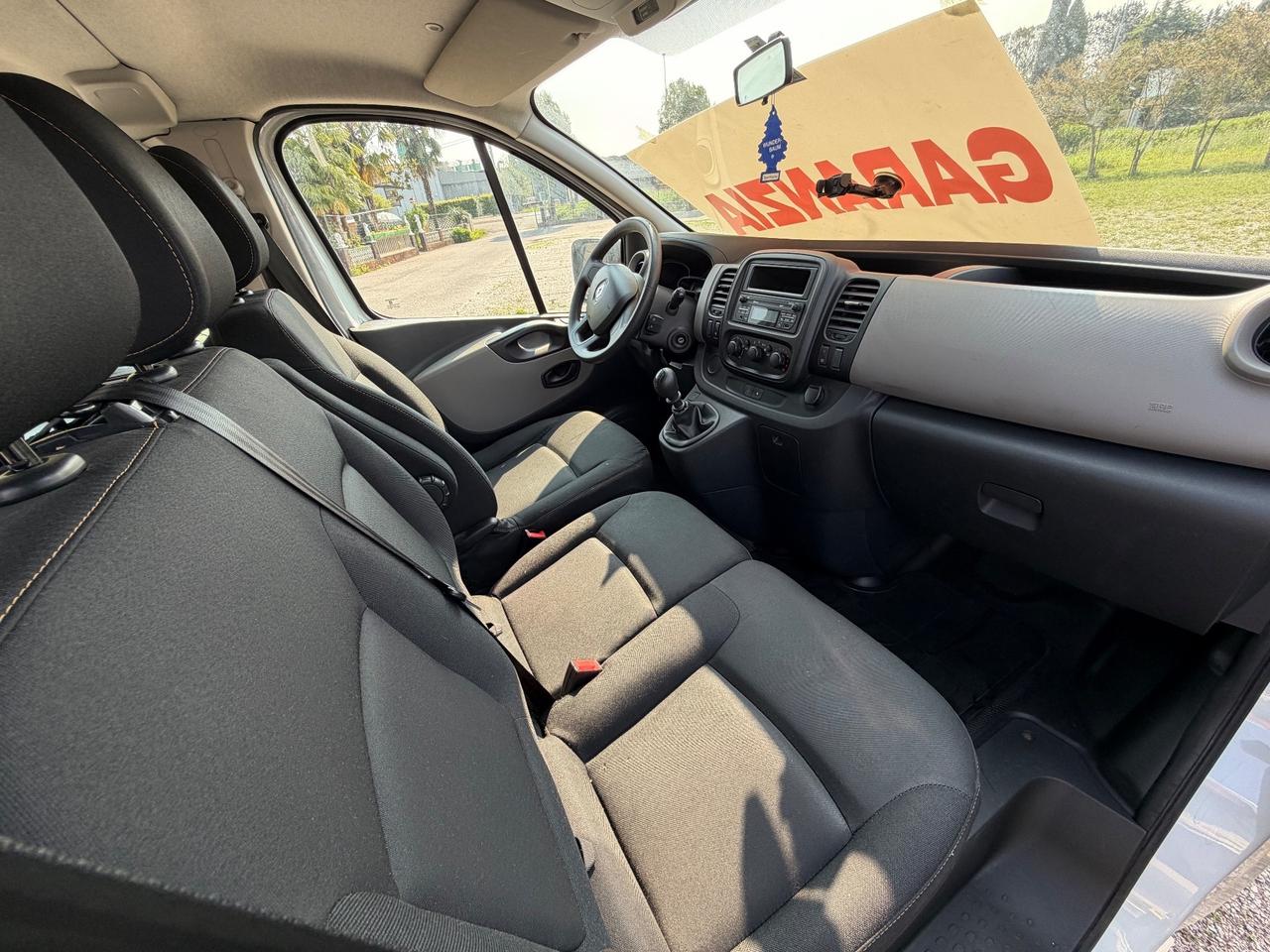 Renault Trafic T27 1.6 dCi 95CV S&S PC-TN Zen