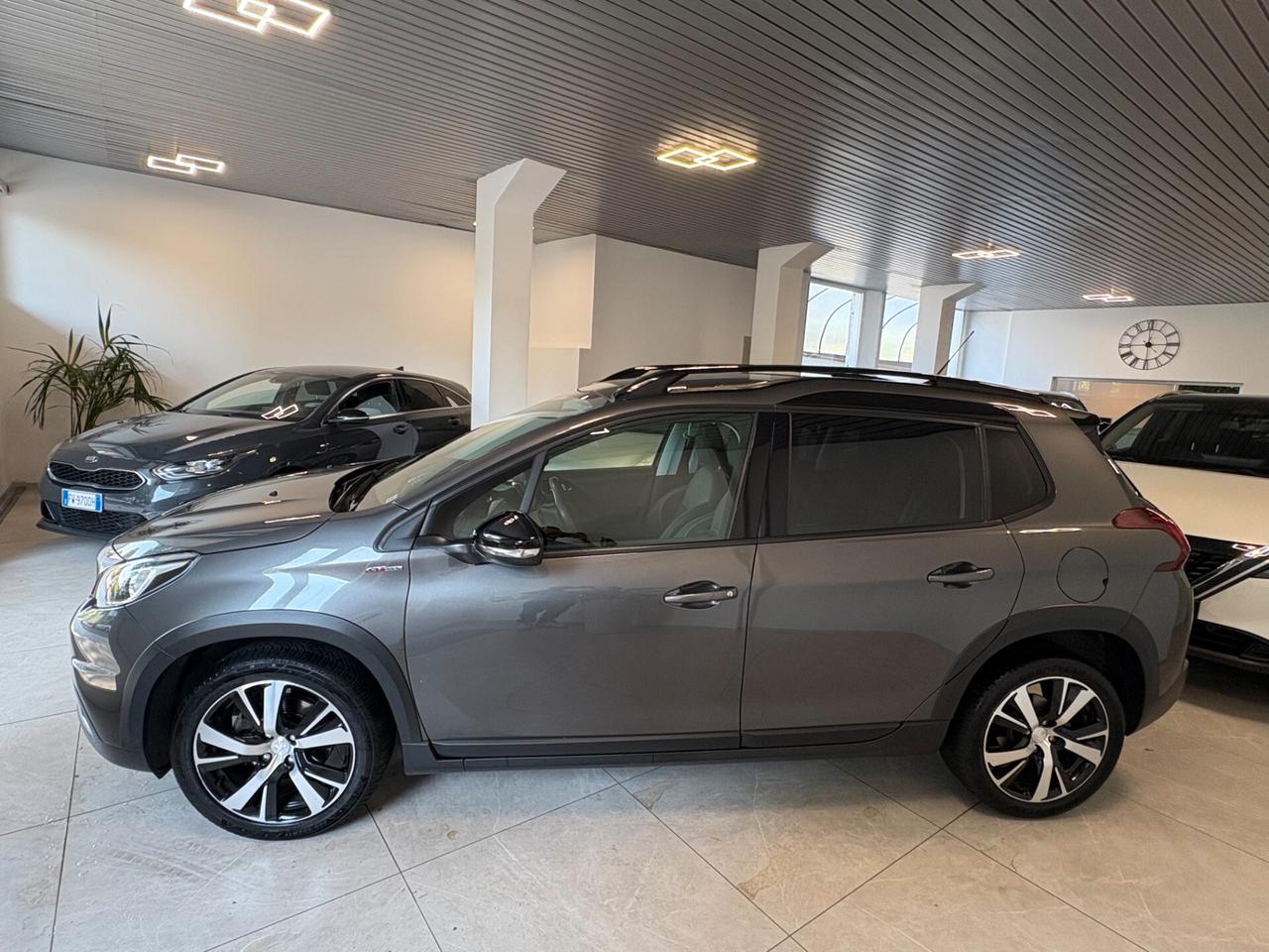 Peugeot 2008 PureTech Turbo 110 EAT6 S&S Black Matt