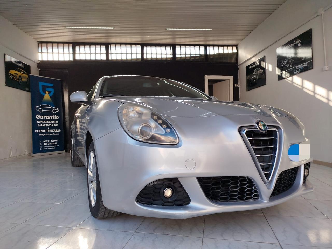 Alfa Romeo Giulietta 1.4 benzina 2011 CON GARANZIA