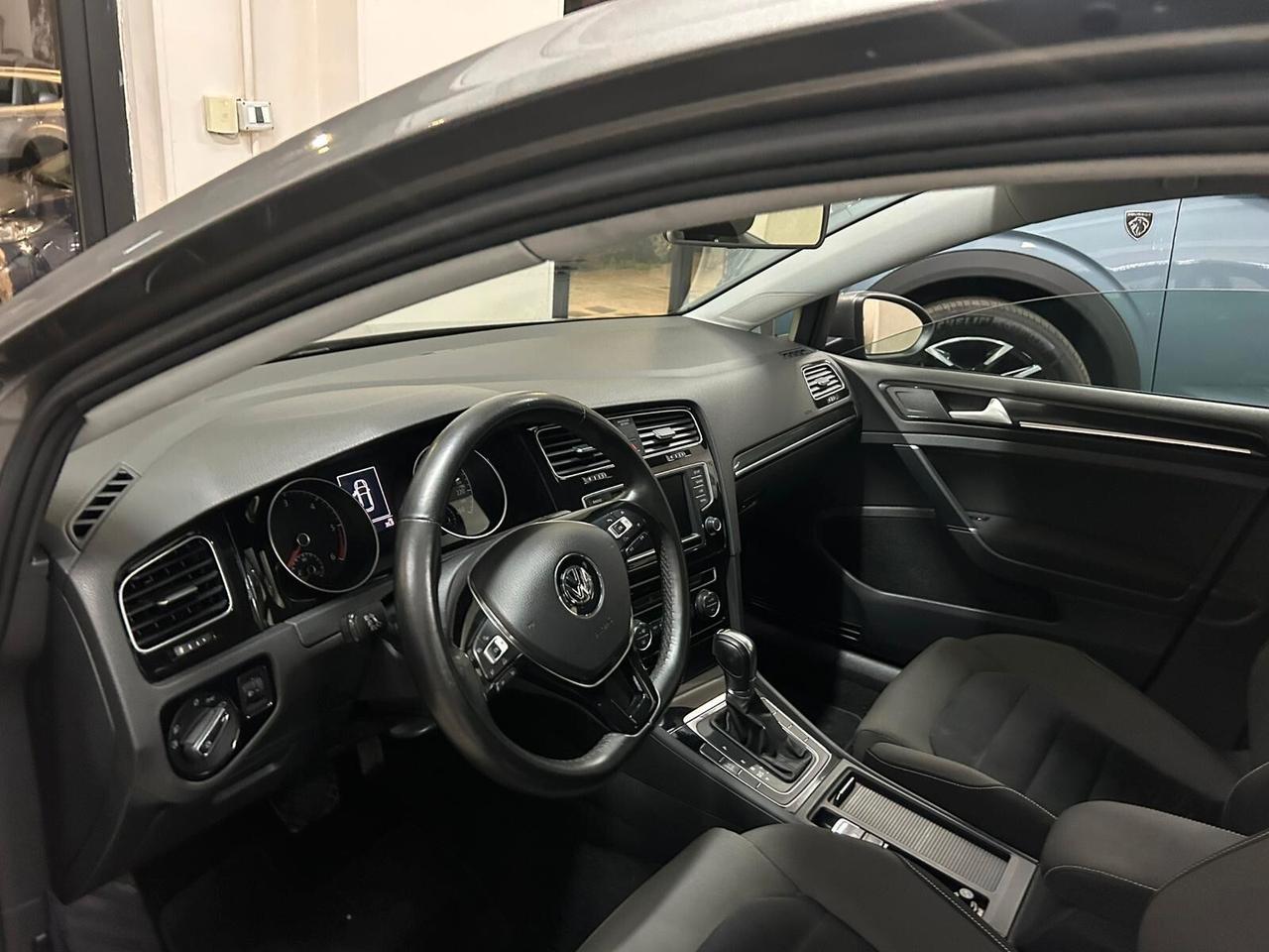 Volkswagen Golf 1.6 TDI 110 CV DSG 5p.