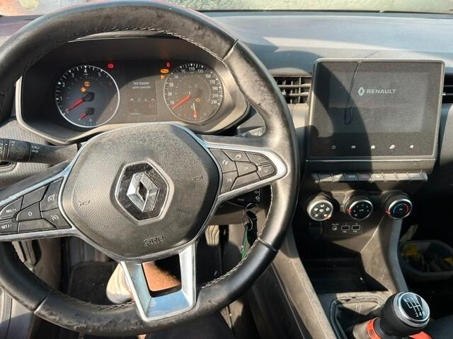 Renault Clio sinistrata incidentata TCe 100 CV GPL 5 porte Equilibre