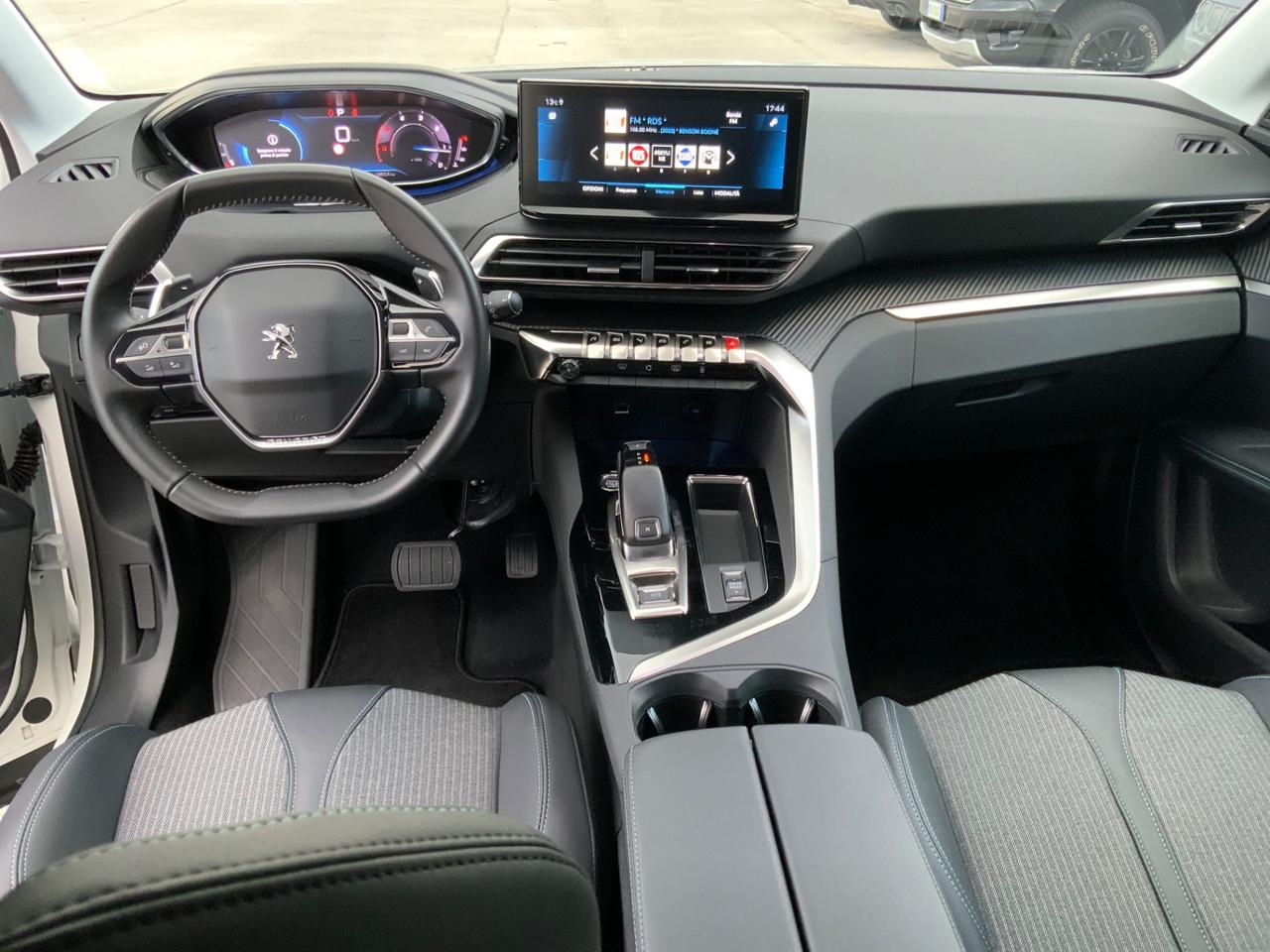 Peugeot 3008 BlueHDi 130 S&S EAT8 Allure Pack