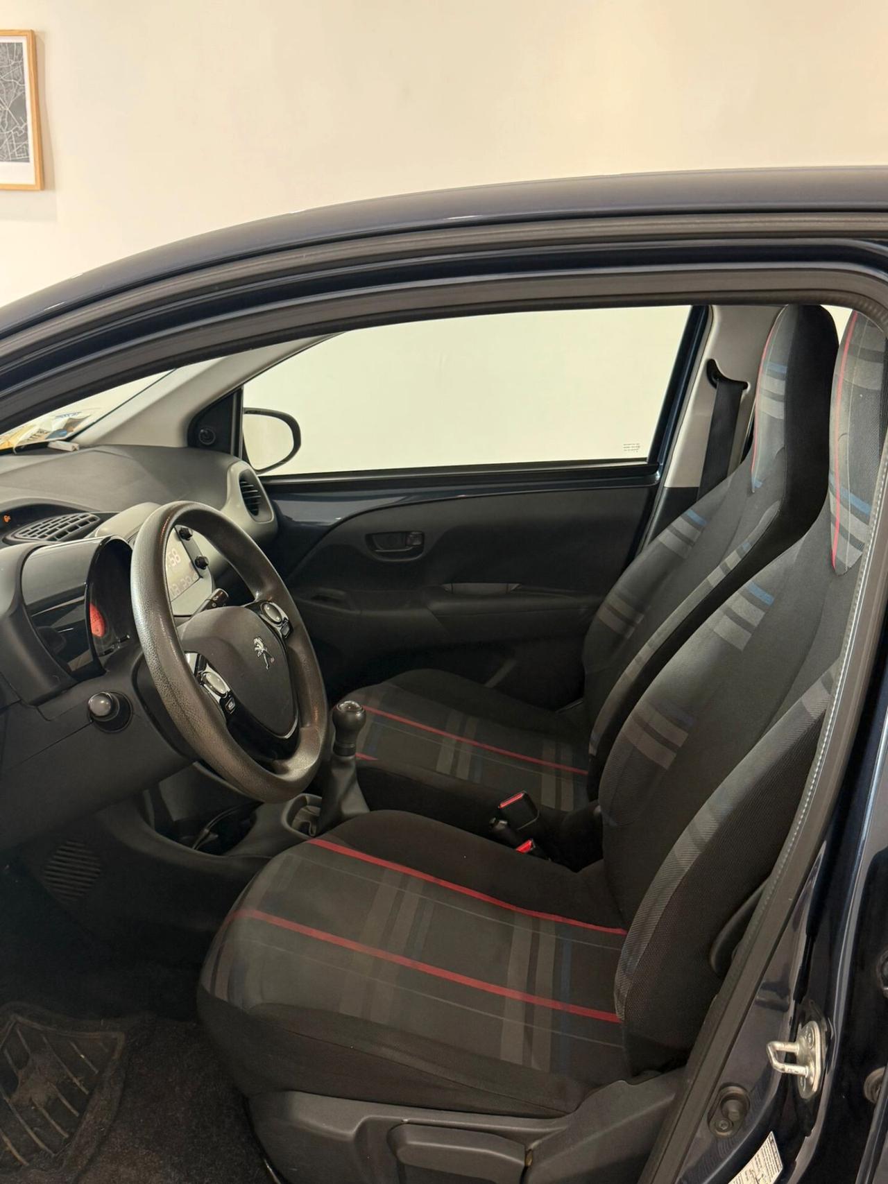 Peugeot 108 1.2 82CV ALLURE TOP!