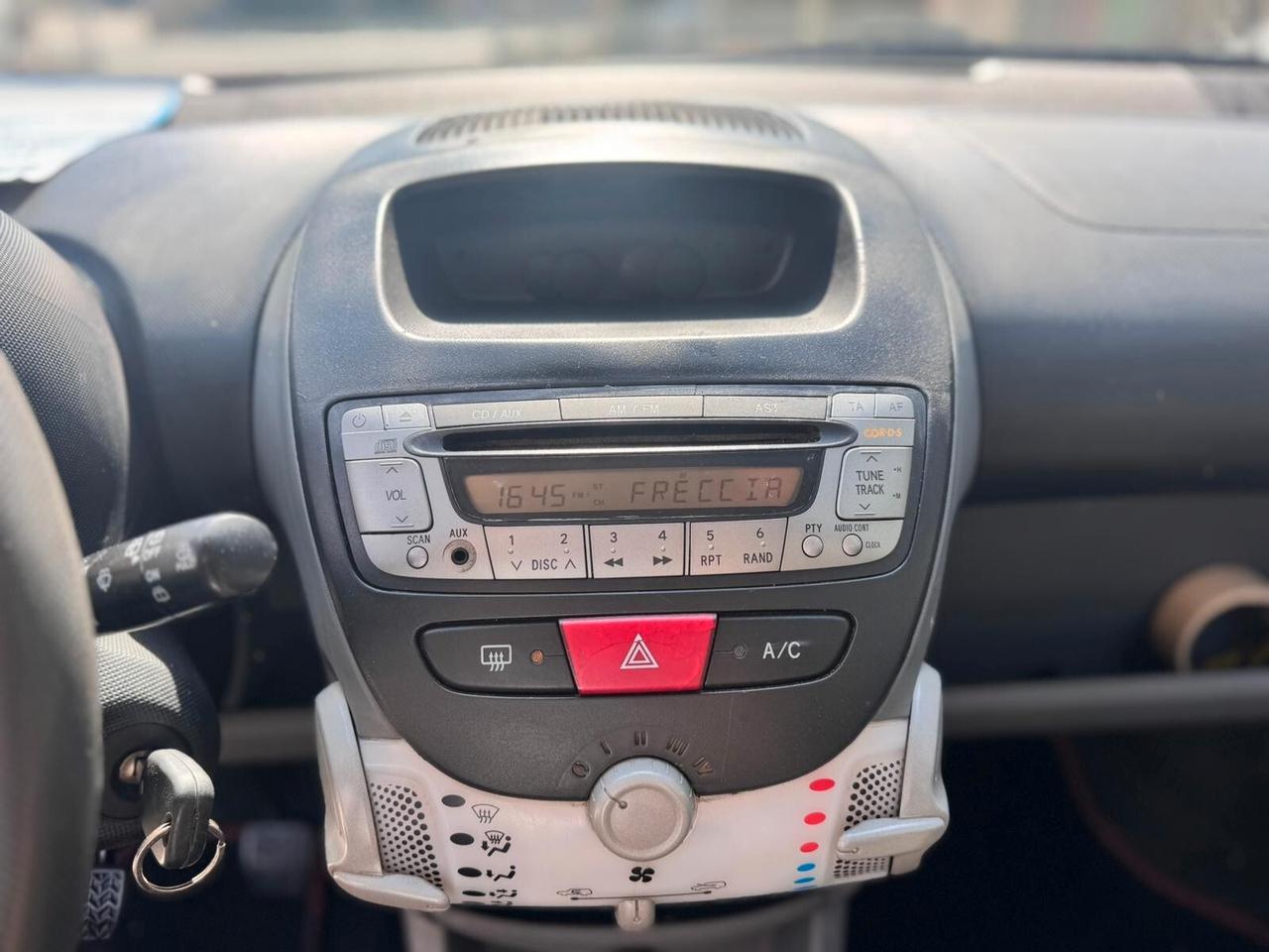 Toyota Aygo 1.0 12V VVT-i 5 porte