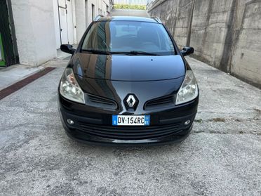 Renault Clio 1.2 16V SporTour Rip Curl