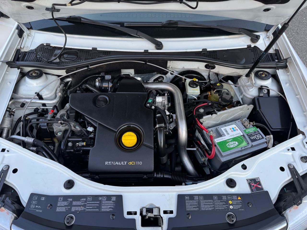 Dacia Duster cinghie sostituite ok neopatentati