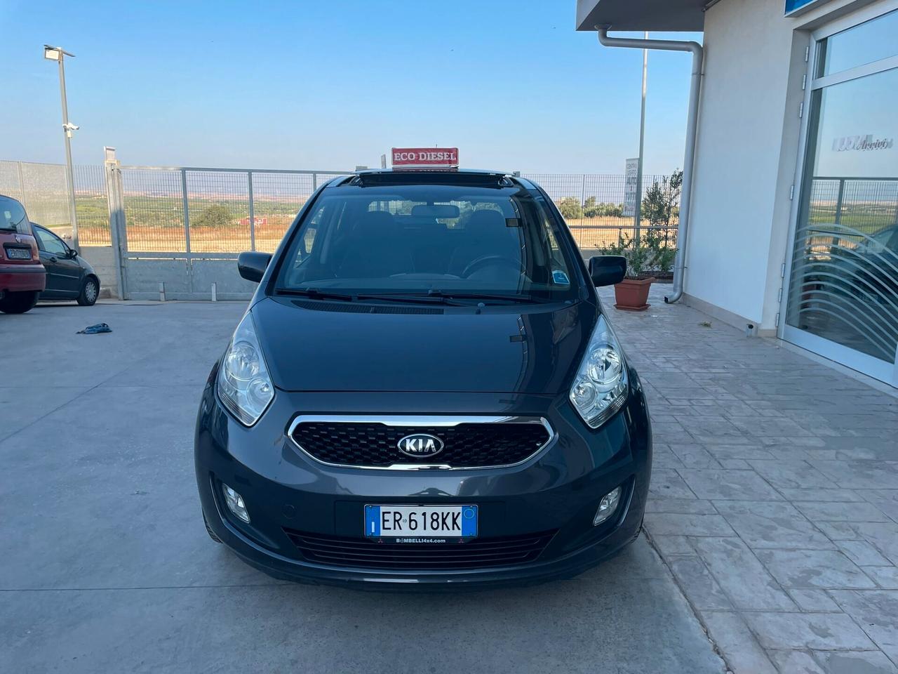 Kia Venga 1.4 CRDi 90CV Cool con tetto panoramico