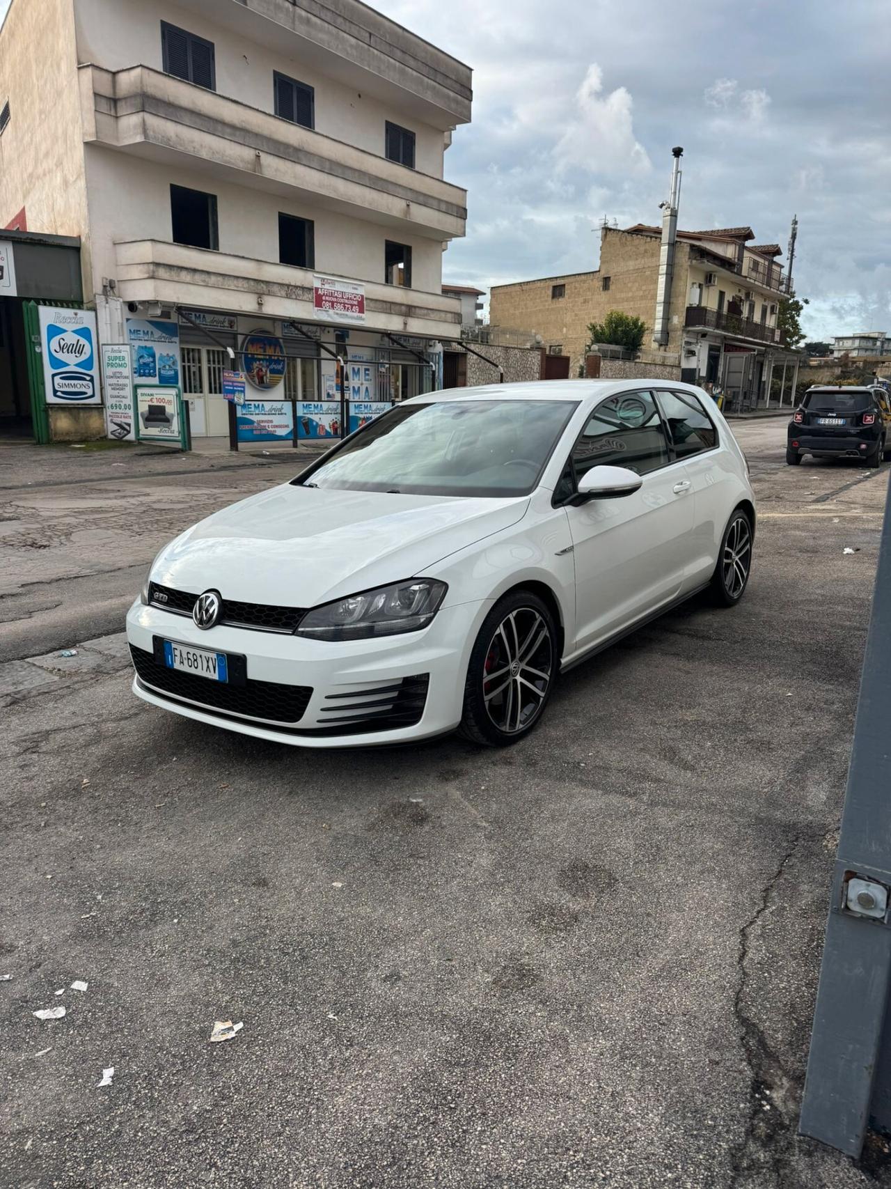 Volkswagen Golf VII 2013 3p 2.0 tdi Gtd
