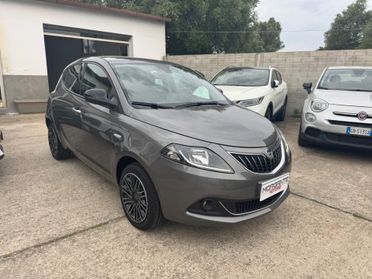 Lancia Ypsilon 1.0 69cv FireFly S&S Hybrid Gold 2022