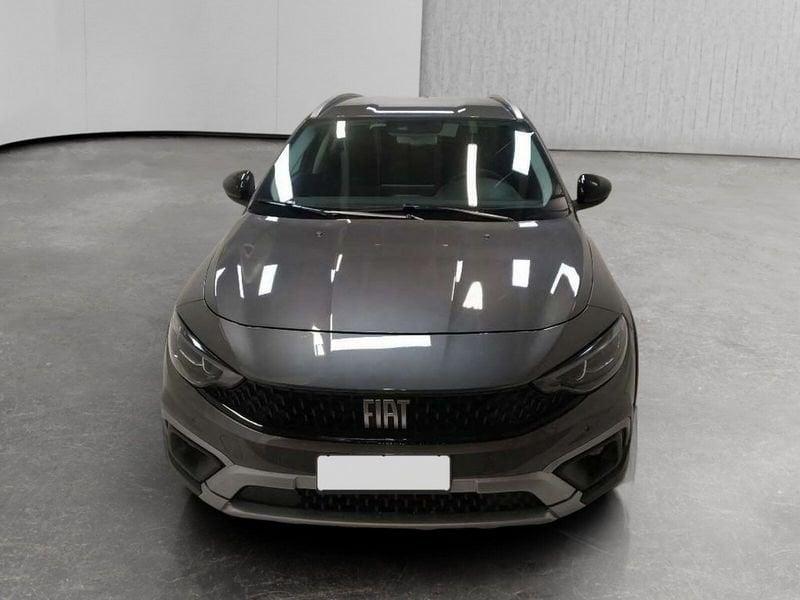 FIAT Tipo 5p 1.0 Cross 100cv