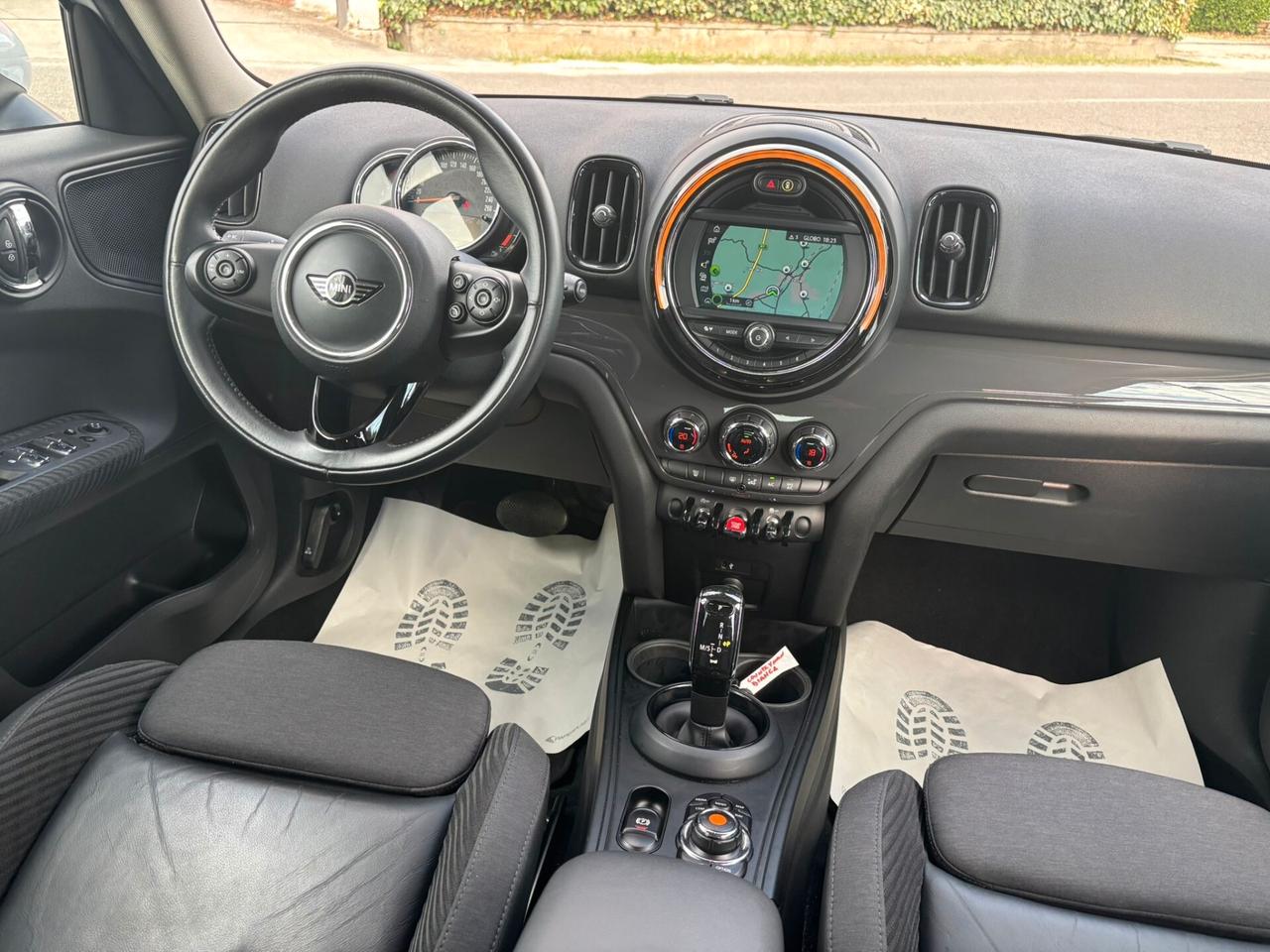 Mini Cooper D Countryman 1.5 One Hype