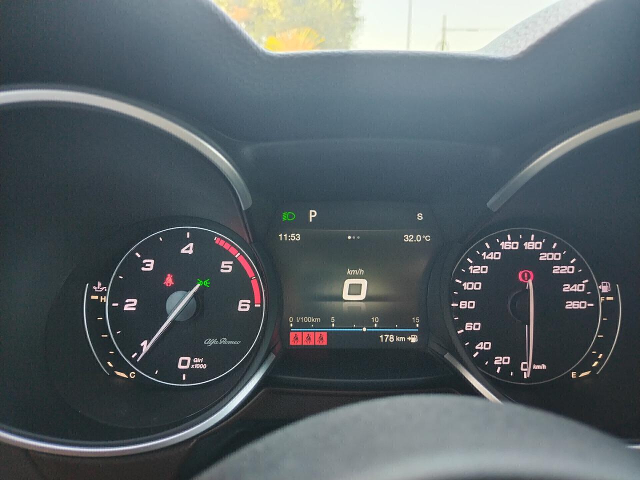 Alfa Romeo Stelvio 2.2 Turbodiesel 190 CV AT8 Q4 Executive