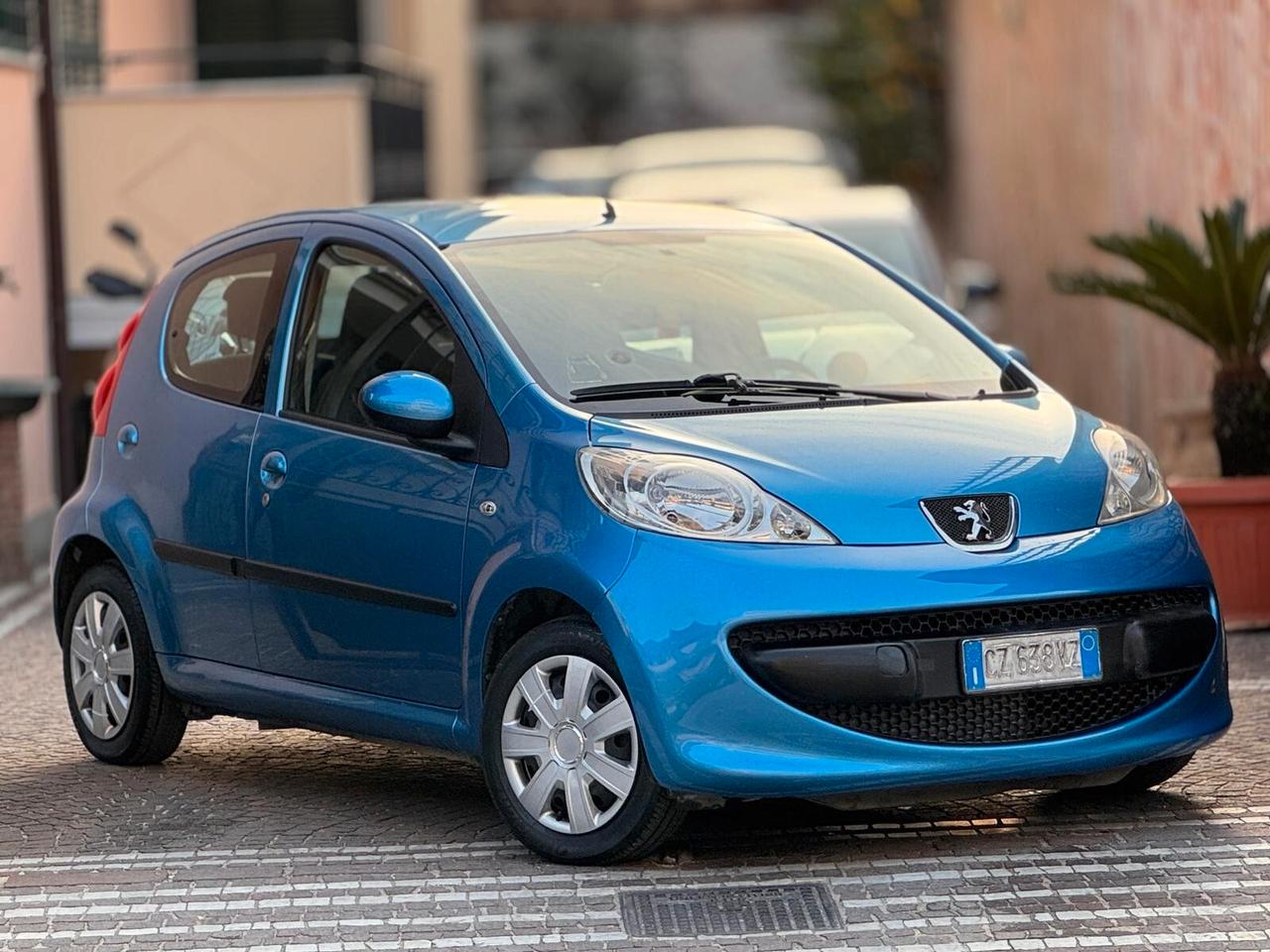 Peugeot 107 1.0 68CV 5p. Sweet Years