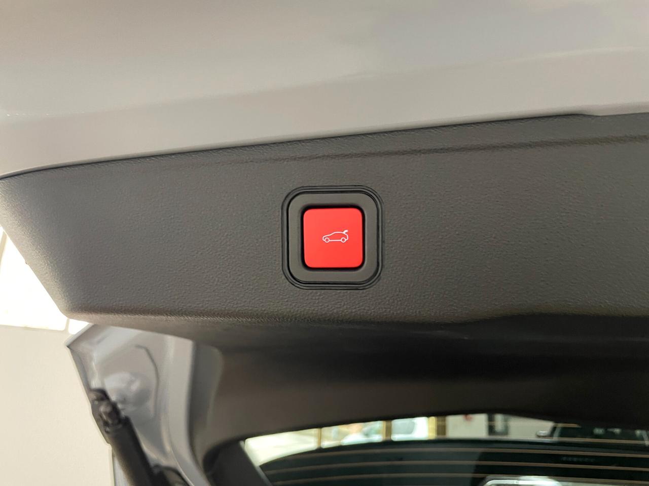 Jeep Avenger 1.2 Turbo 100 CV Summit Km0 Tetto aprib.+Bicolore