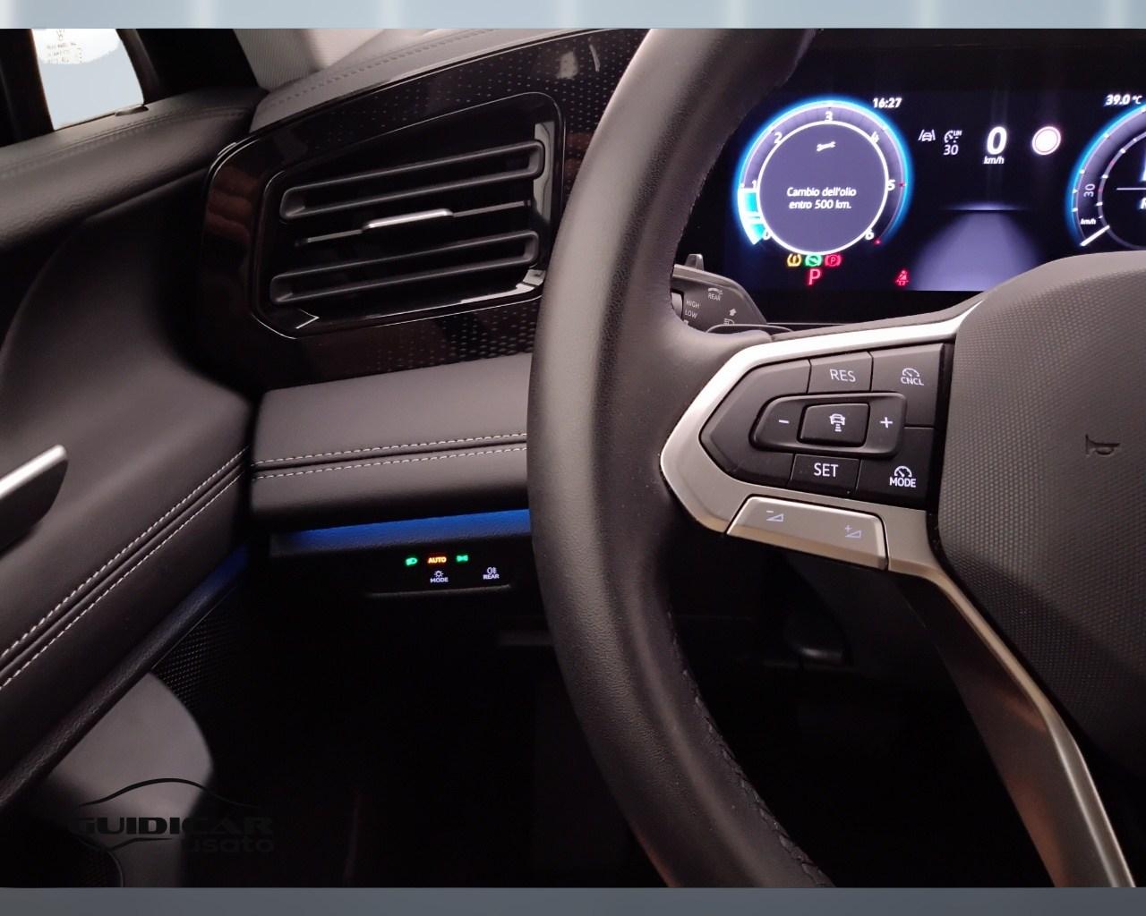 VOLKSWAGEN Tiguan III 2024 - Tiguan 2.0 tdi Life 150cv dsg