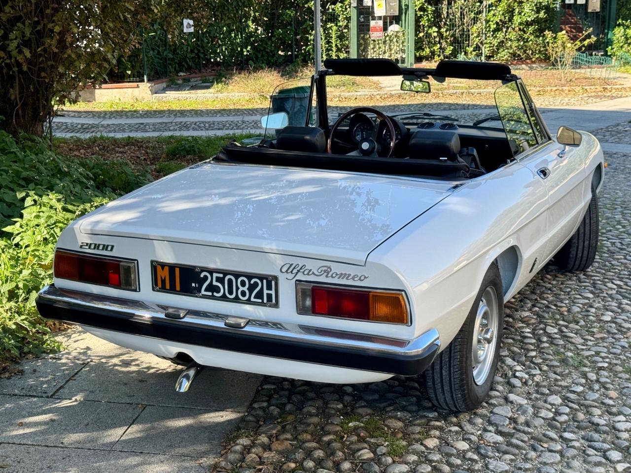 Alfa Romeo Spider 2.0 veloce