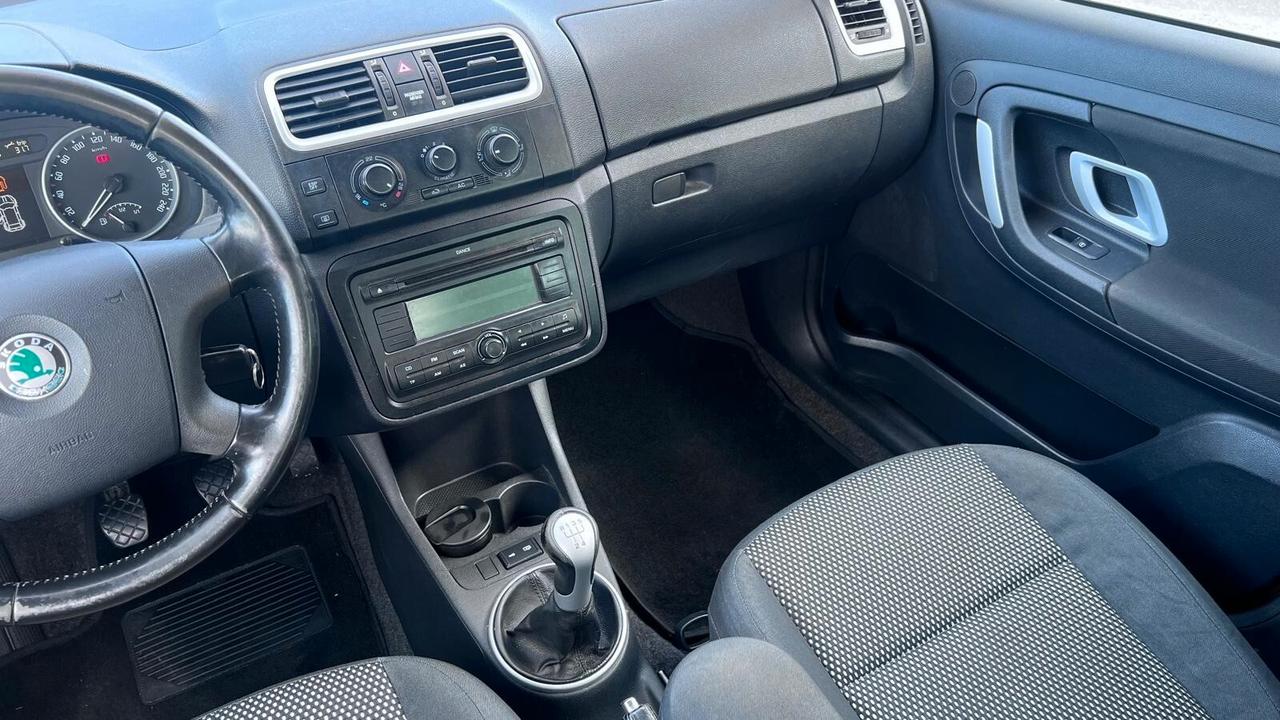 Skoda Roomster 1.4 16V Scout GPLine