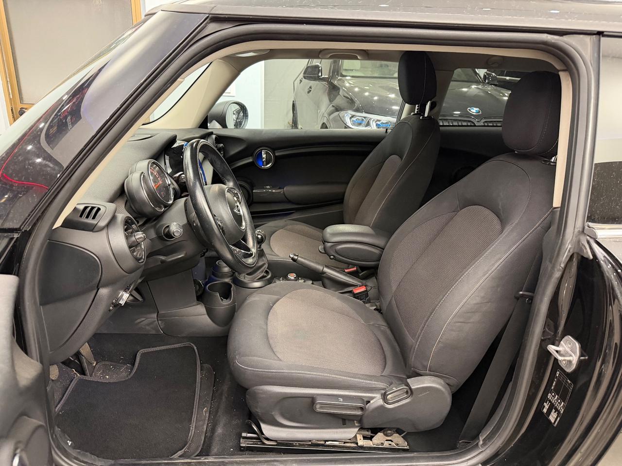 Mini Mini 1..2 One 75 CV 5 porte ok neopatentati