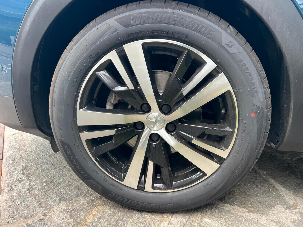 PEUGEOT 3008 BLUEHDI 130 S&S EAT8 GT 07/22