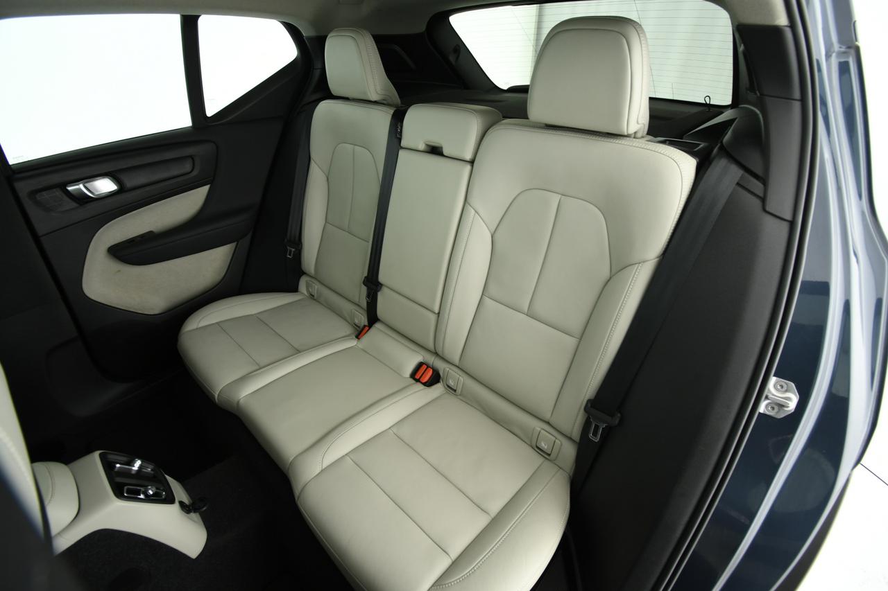 VOLVO XC40 1.5 t5 phev Inscription auto PELLE+APP CONNECT