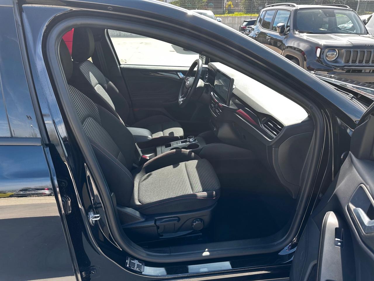 Ford Focus 1.5TDCI 115 CV automatico ST-Line PREZZO VERO