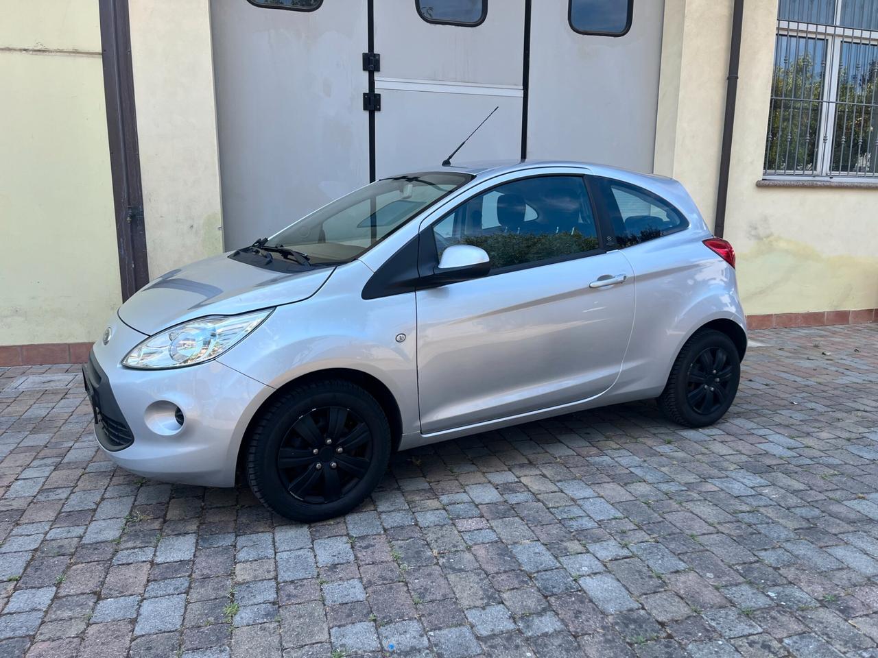 Ford Ka 1.2 CHAMPIONS LEAGUE