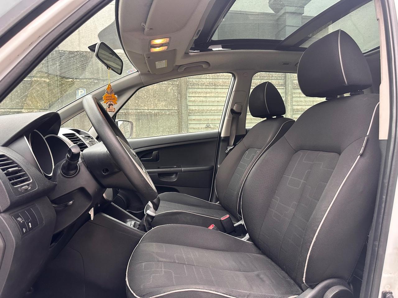 Kia Venga 1.4 CVVT EX Easy