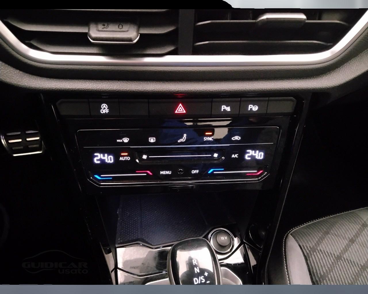 VOLKSWAGEN T-Roc I 2022 - T-Roc 2.0 tdi R-Line 150cv dsg