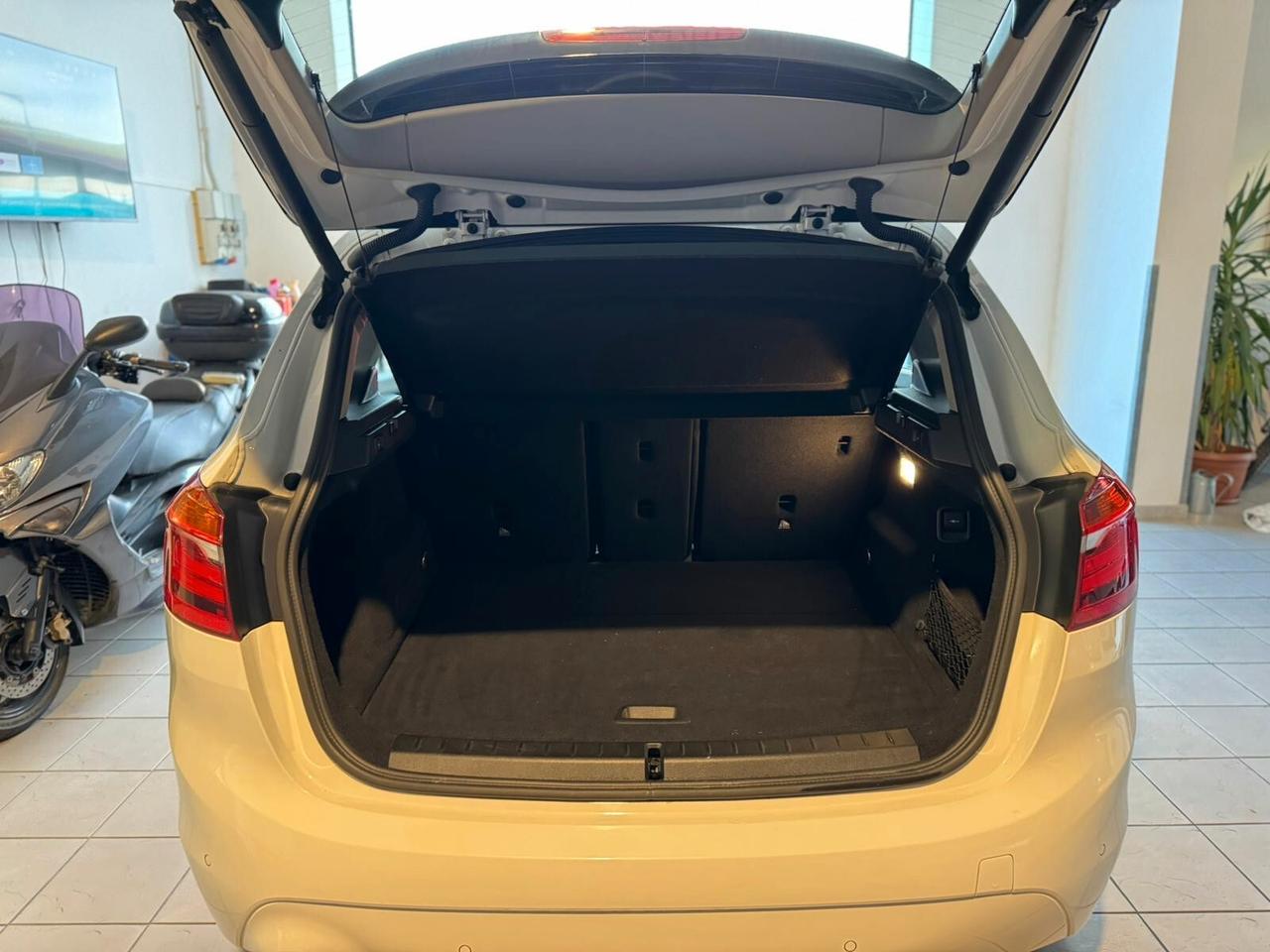 Bmw 216 216d Active Tourer Luxury