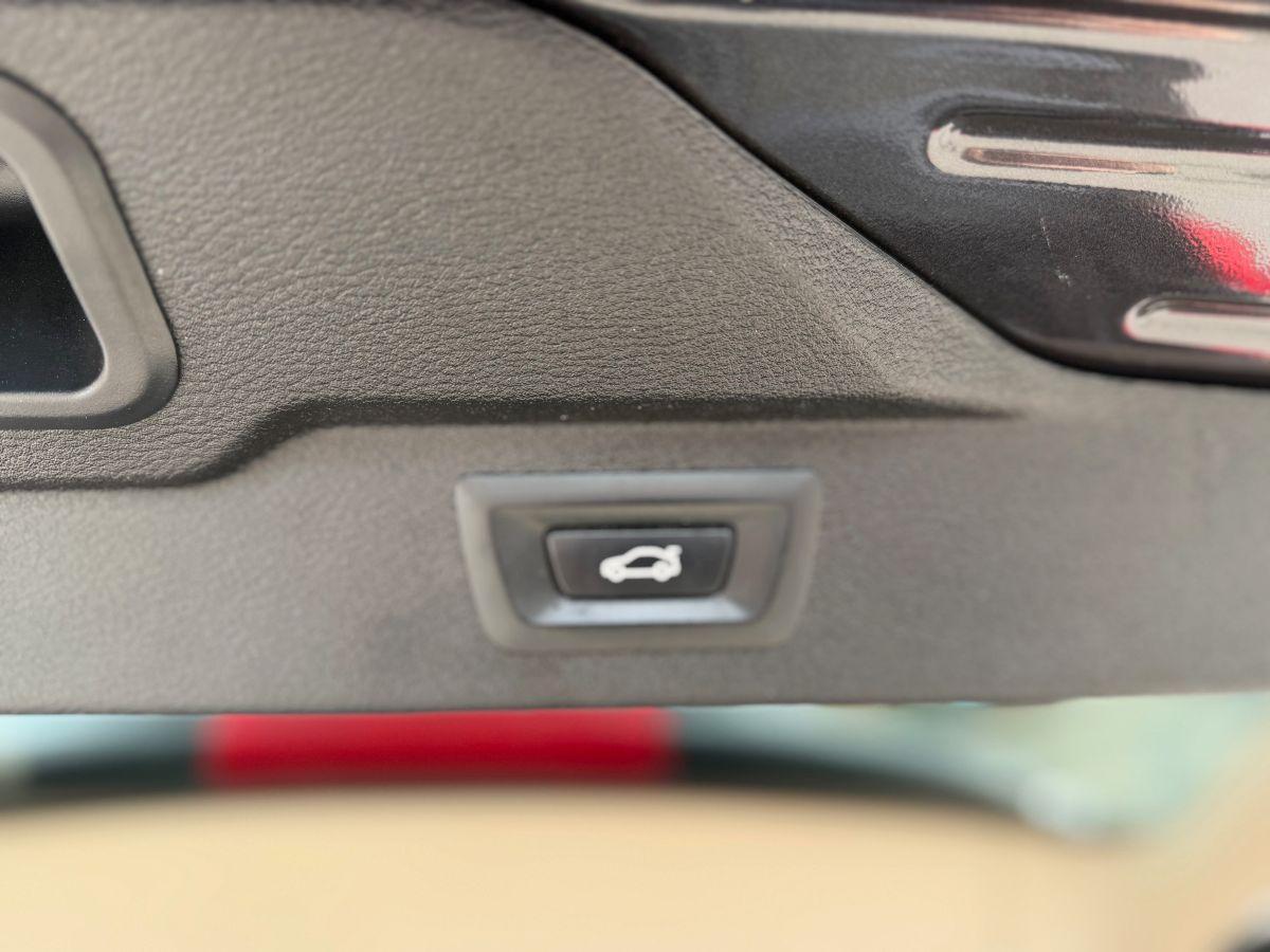 BMW - X5 - xDrive25d Experience