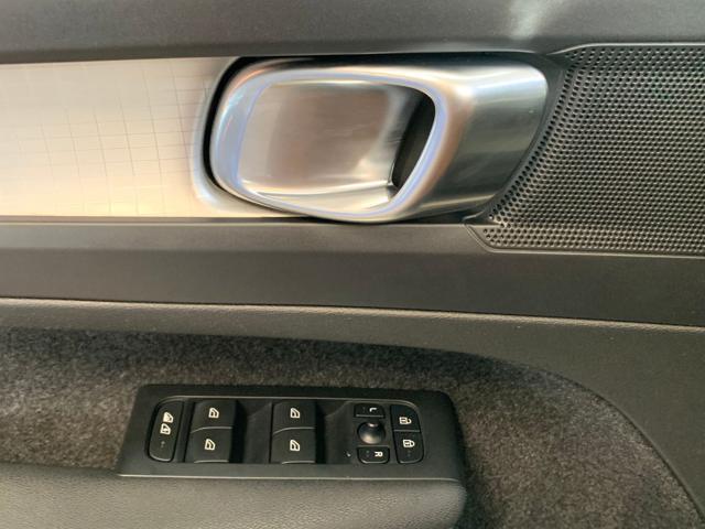 VOLVO XC40 T2 automatico Core