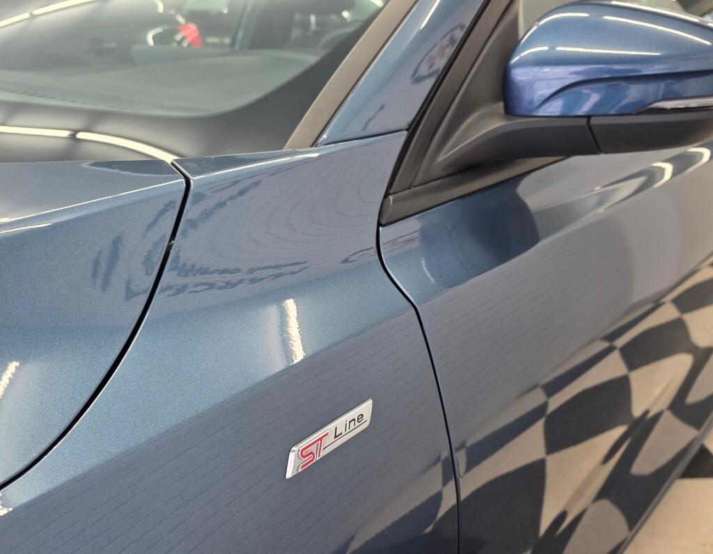 Ford Focus SW 1.0 EcoBoost Hybrid 125CV ST-Line