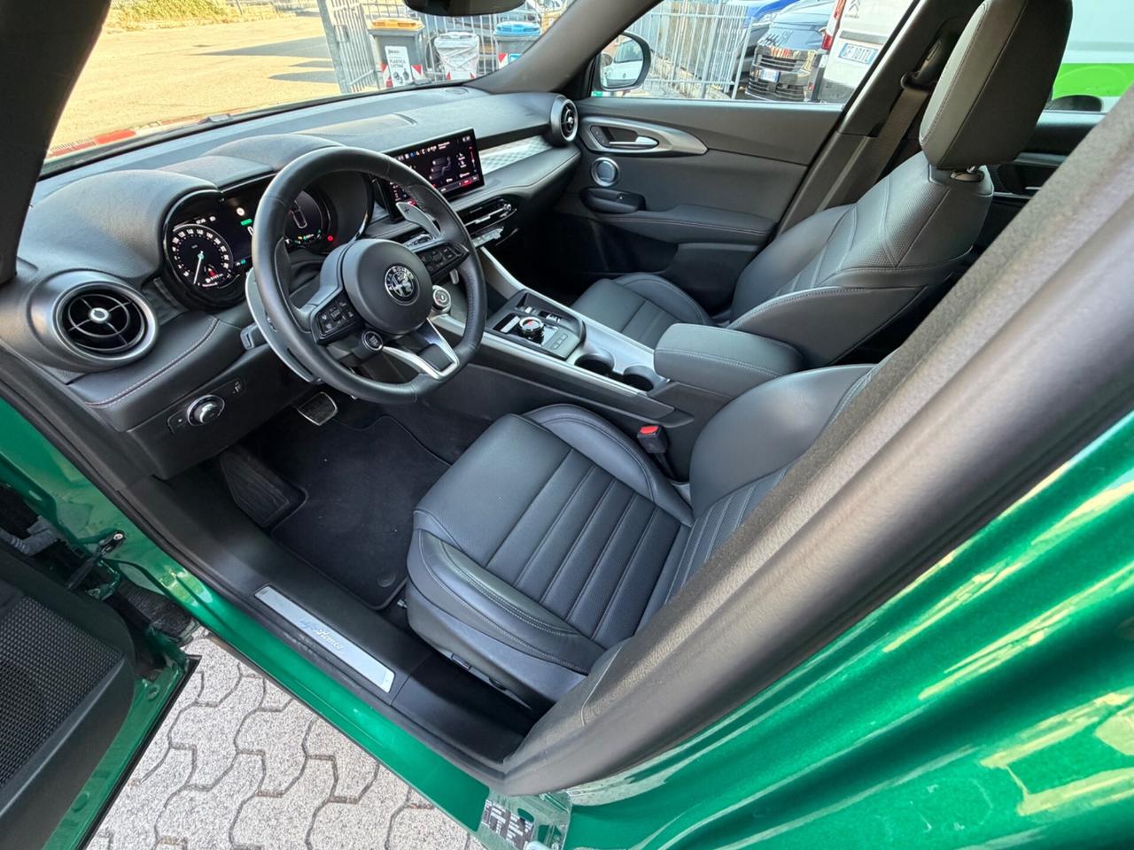 Alfa Romeo Tonale 1.3 280 CV PHEV AT6 Q4 Veloce