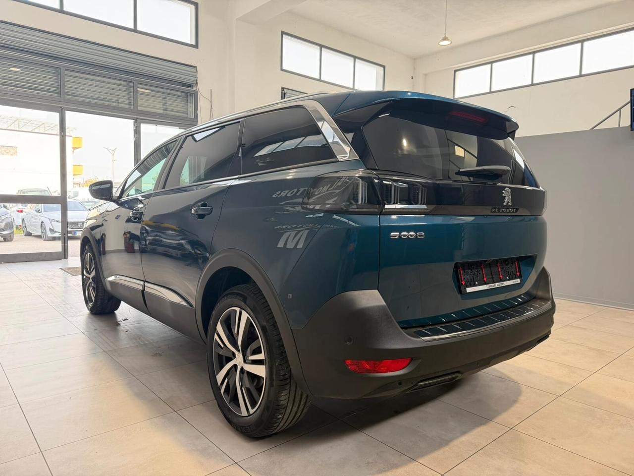 Peugeot 5008 BlueHDi 130 S&S EAT8 Allure Pack