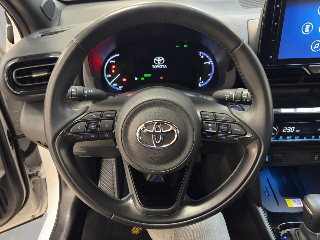 Toyota Yaris Cross 1.5h Adventure fwd 116cv e-cvt