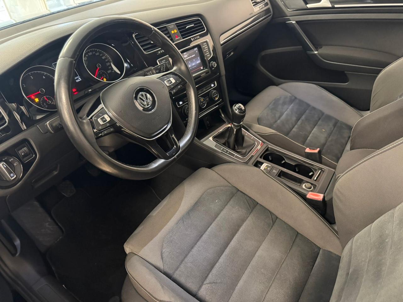 Volkswagen Golf 1.6 TDI 5p. Highline BlueMotion Technology