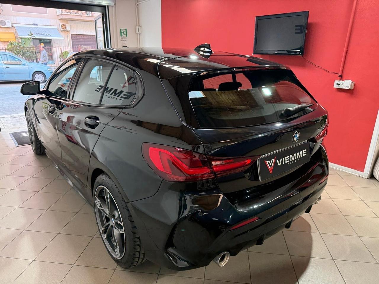 Bmw 118 118d 5p. Colorvision Edition