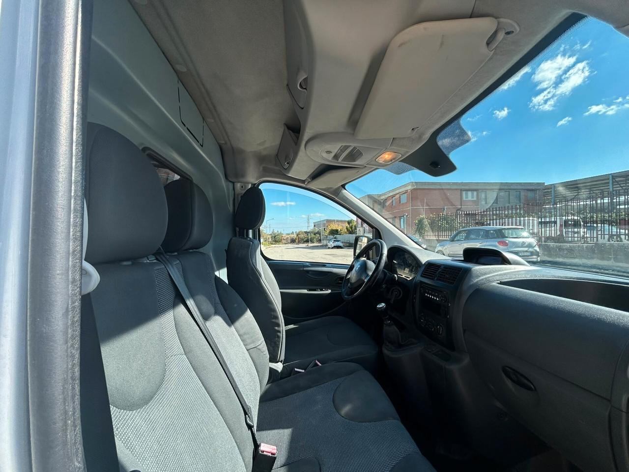 PEUGEOT EXPERT 1.6 HDI 90 CV FAP PC-TN 10Q FURGONE – 2015
