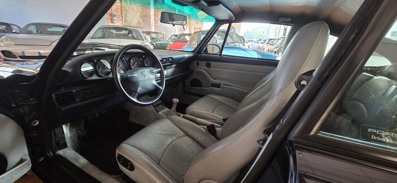 Porsche 911 993 Carrera 2 Asi Conservatissima