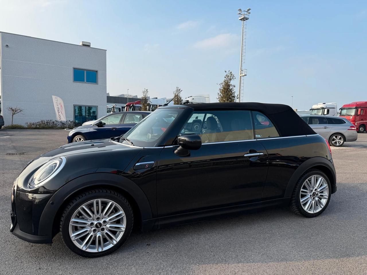 Mini 2.0 Cooper S Yours Cabrio