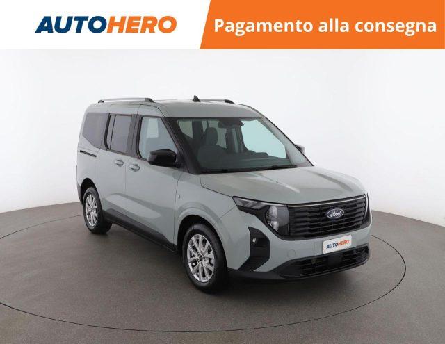 FORD Tourneo Courier 1.0 EcoBoost Titanium