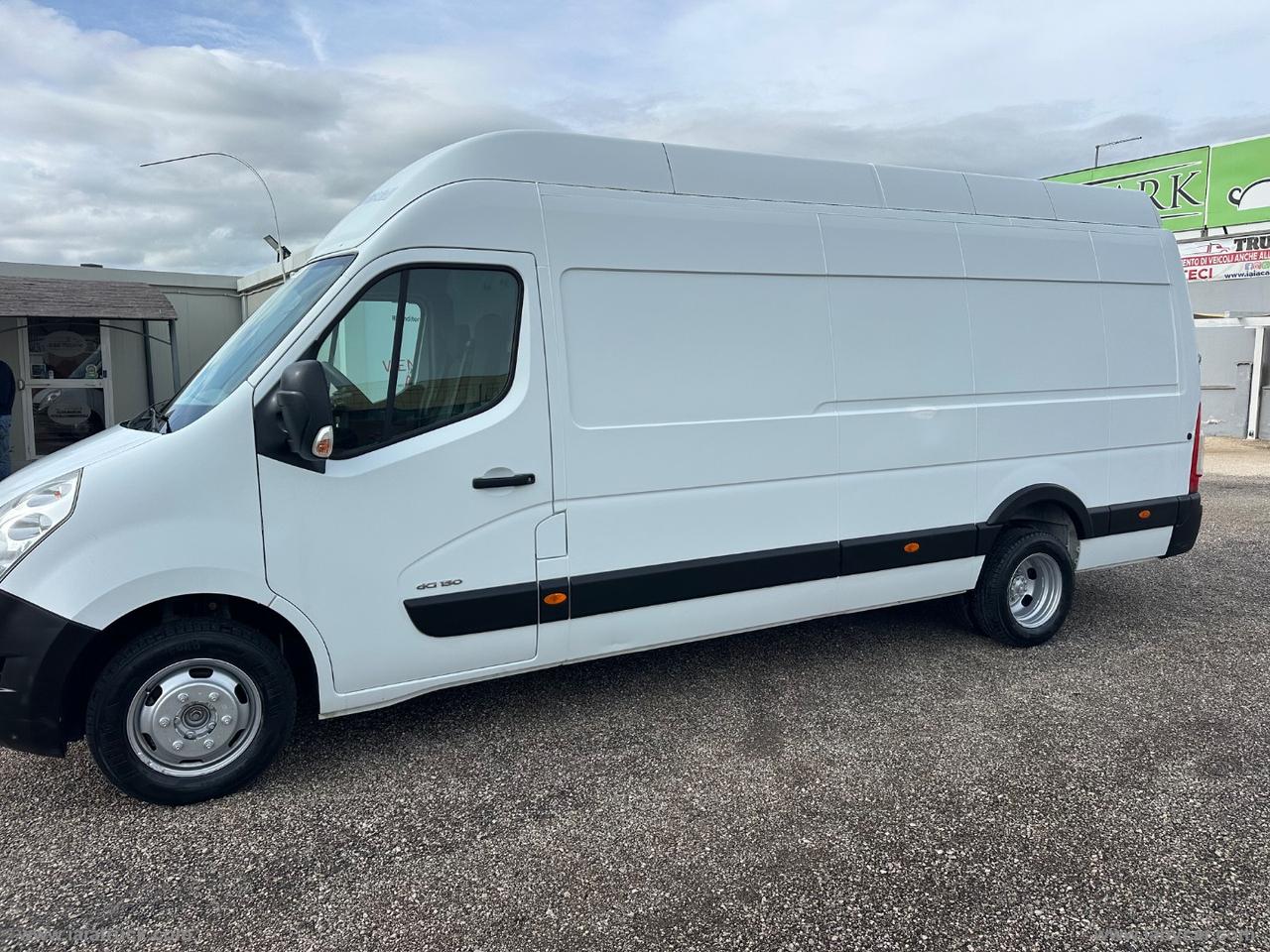 Master 2.3dCi150CV MAXI VOLUME TETTO ALTO GEMELLATO